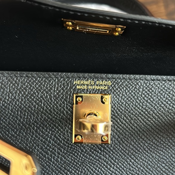 brand new hermes mini Kelly Epsom black gold hardware - Picture 4 of 9